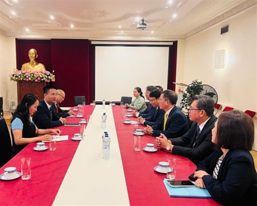 Khánh Hòa tăng cường hợp tác với Pháp: Cơ hội mới cho du lịch và bất động sản nghỉ dưỡng Nha Trang